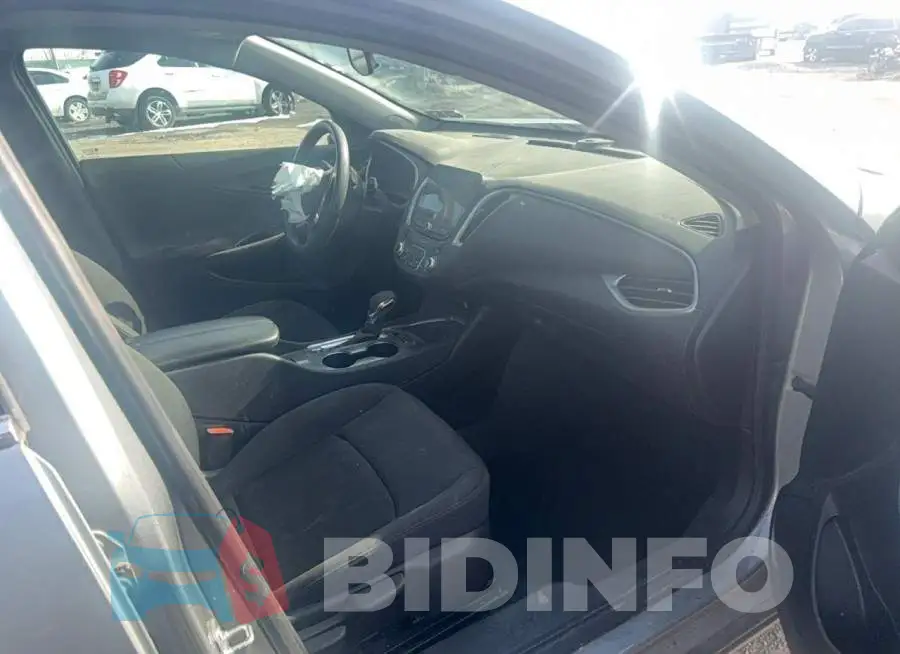 1G1ZD5ST7PF171330 Photo# 5
