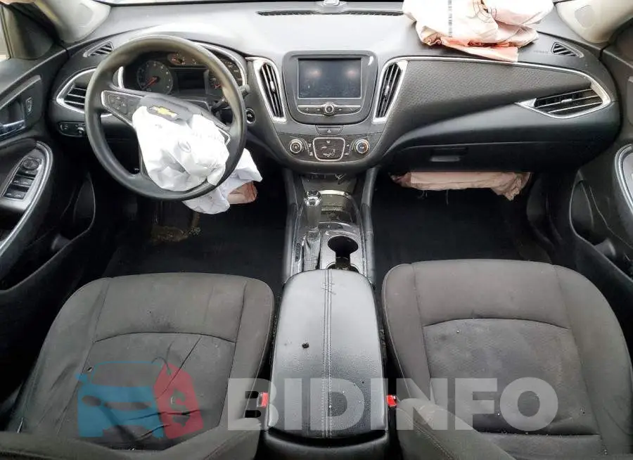 1G1ZD5ST8JF278068 Photo# 8