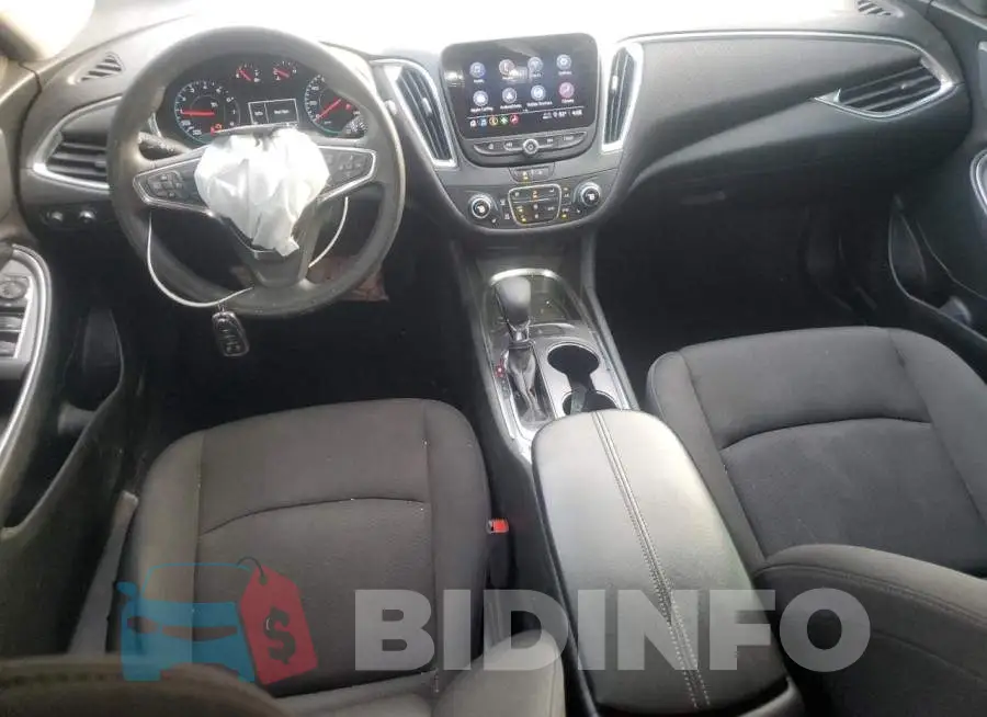 1G1ZD5ST8MF009752 Photo# 8
