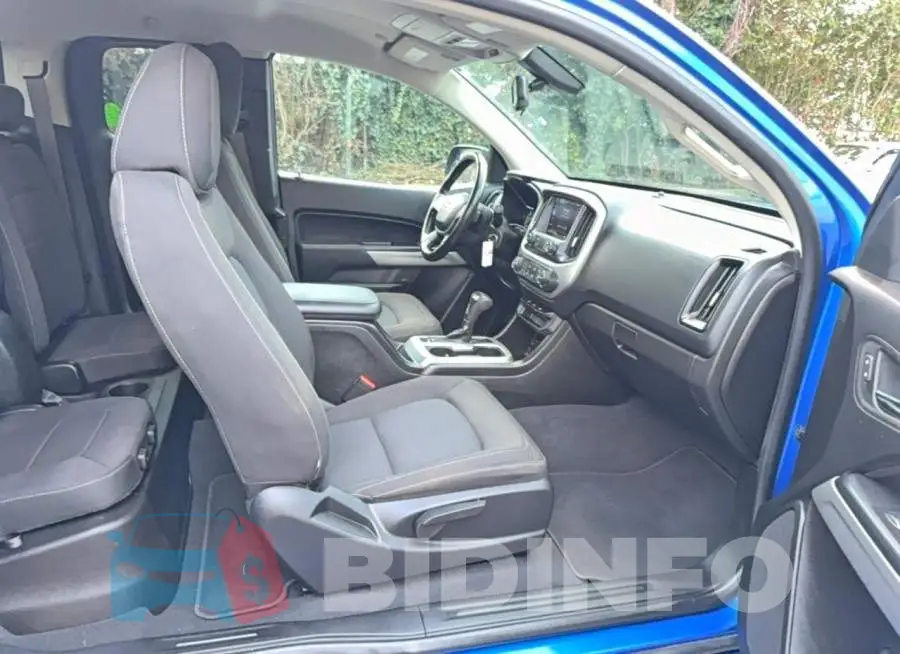 1GCHSCEA1K1355336 Photo# 6