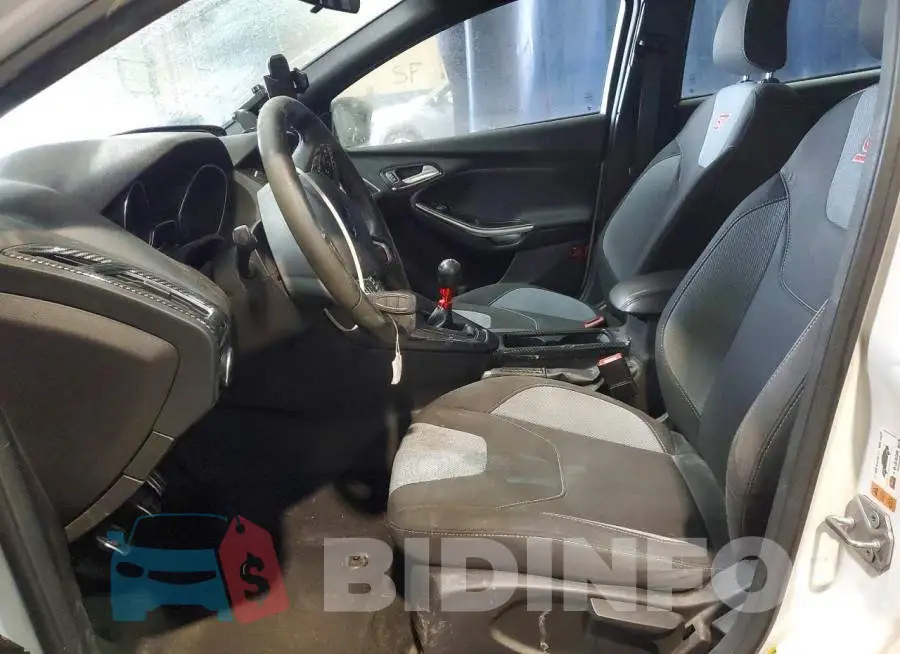 1FADP3L92HL340842 Photo# 7