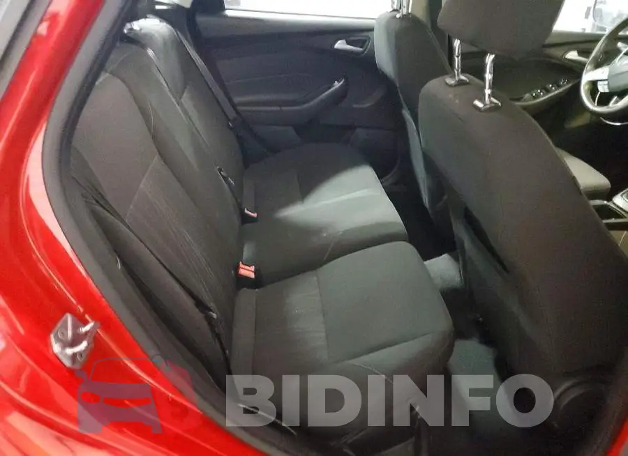1FADP3M25HL266883 Photo# 10
