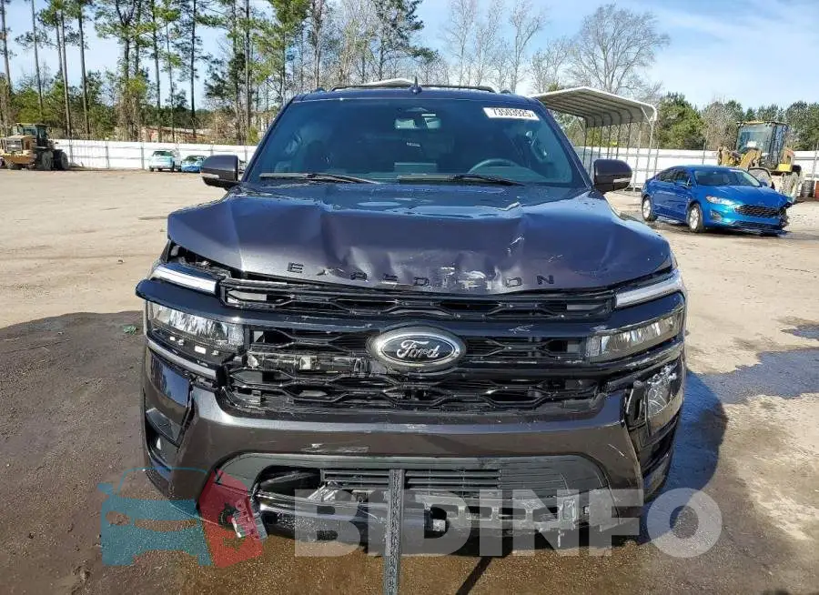 1FMJK2A85REA82270 Photo# 12