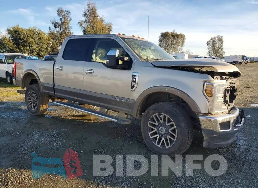 1FT8W3BT5JEB89355 Photo# 4