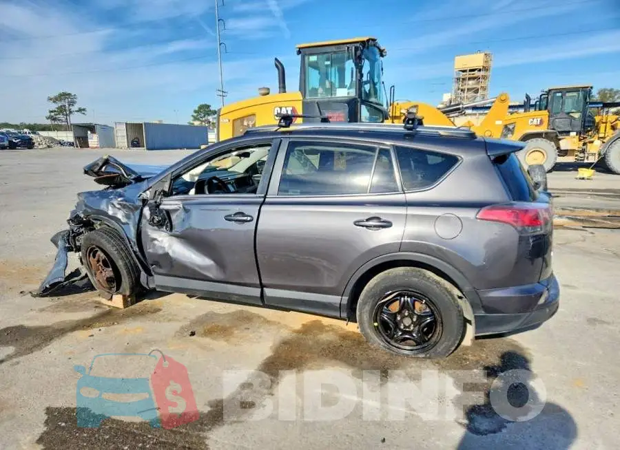 JTMZFREV6HJ125847 Photo# 2