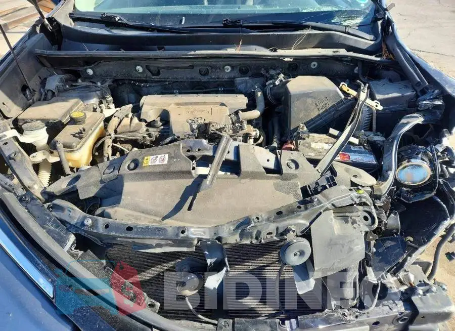 JTMZFREV6HJ125847 Photo# 12