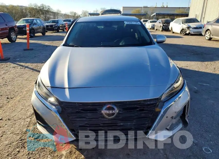 1N4BL4BV2PN351740 Photo# 5