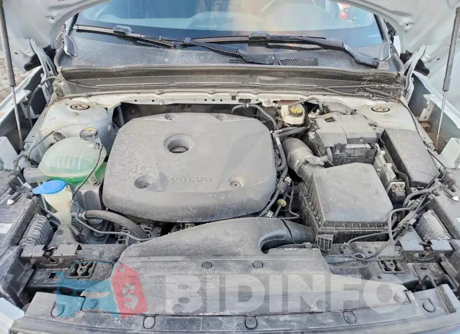 YV4162UM2M2525242 Photo# 11