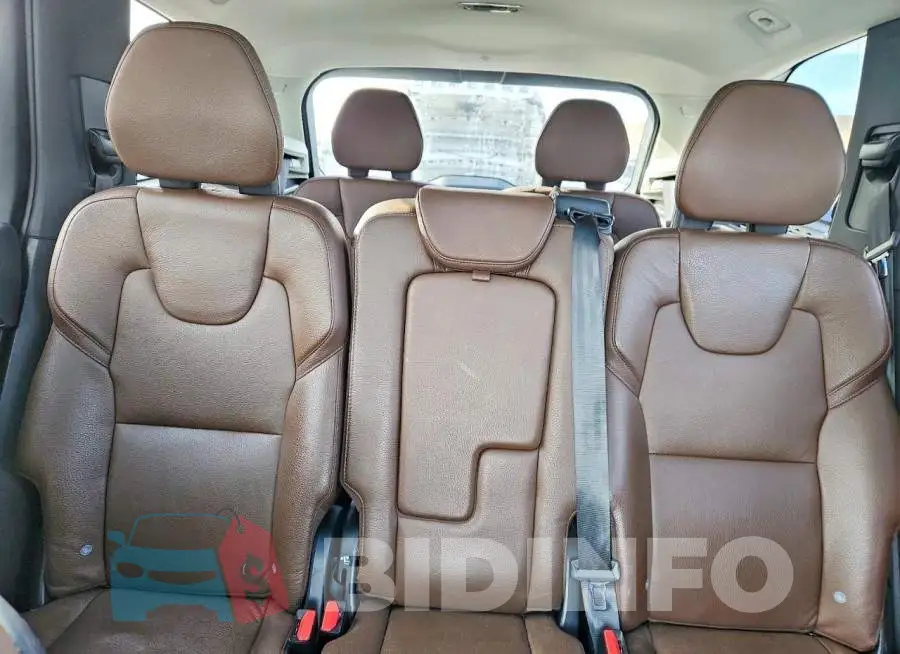 YV4A22PK4L1611145 Photo# 10