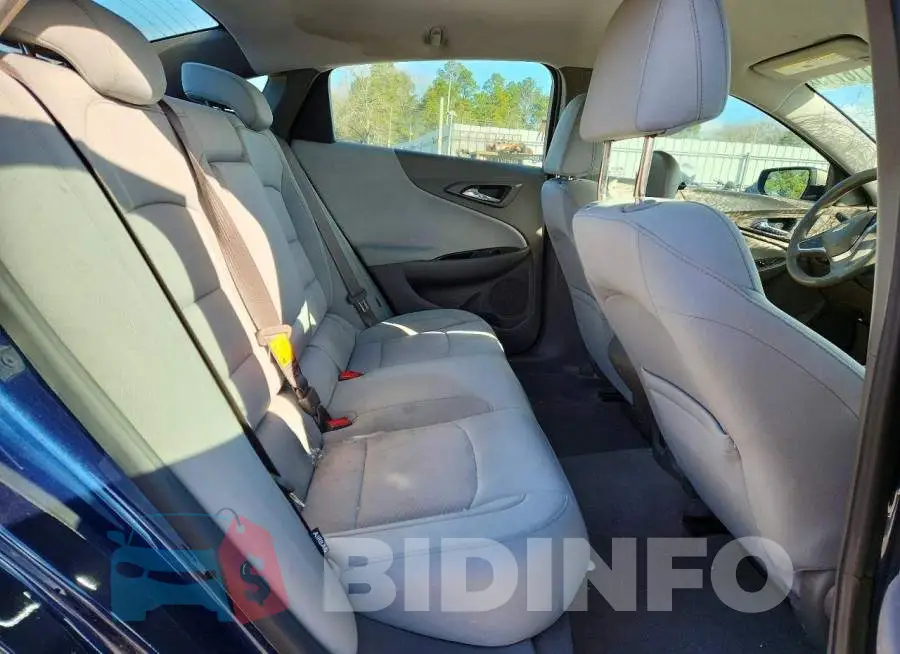 1G1ZB5ST5HF144652 Photo# 10