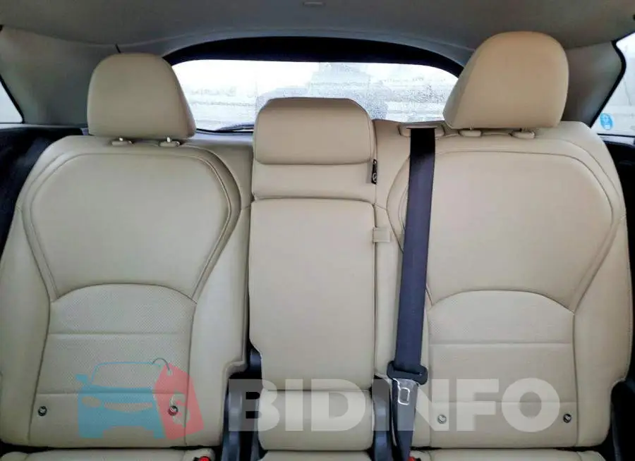 3PCAJ5M32LF101064 Photo# 10