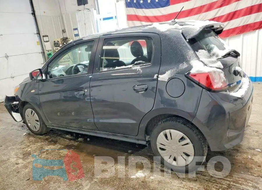 ML32AUHJ9RH037883 Photo# 2