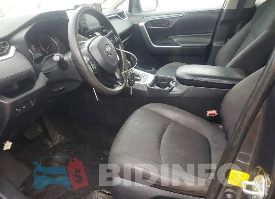 2T3F1RFV2KW031070 Photo# 7
