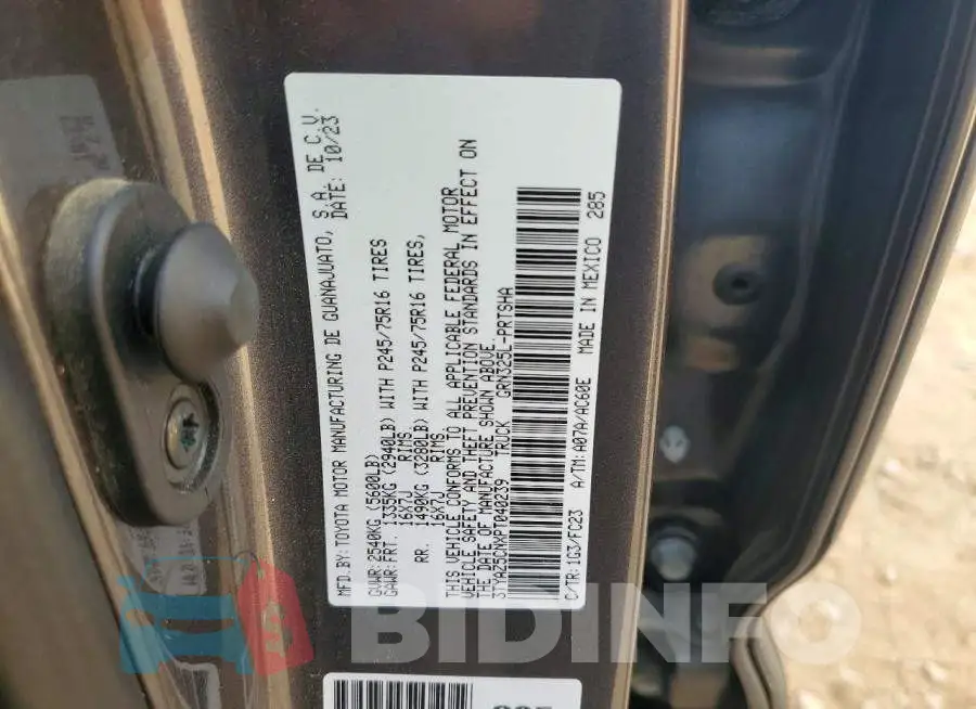 3TYAZ5CNXPT040239 Photo# 12