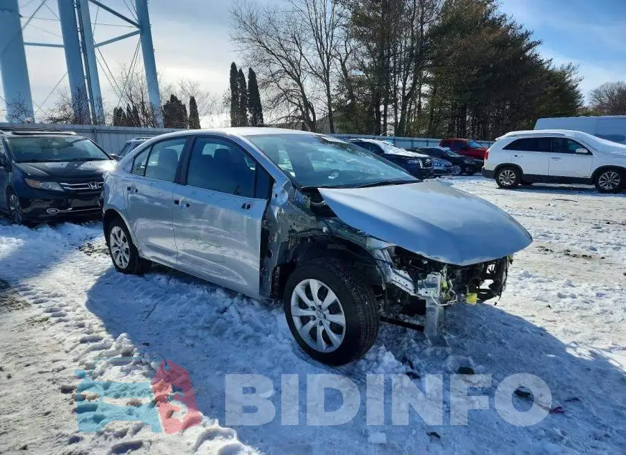 5YFB4MDE9RP227779 Photo# 4