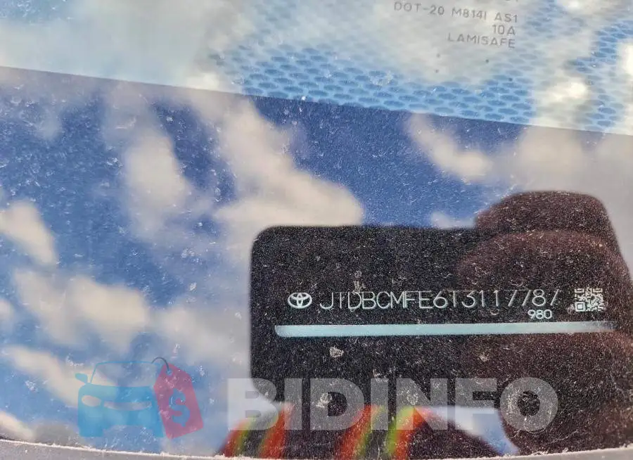 JTDBCMFE6T3117787 Photo# 12