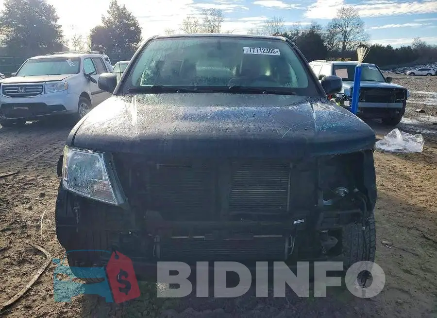 1N6BD0CT7HN777628 Photo# 5