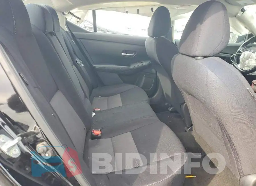 3N1AB8CV5MY256010 Photo# 10