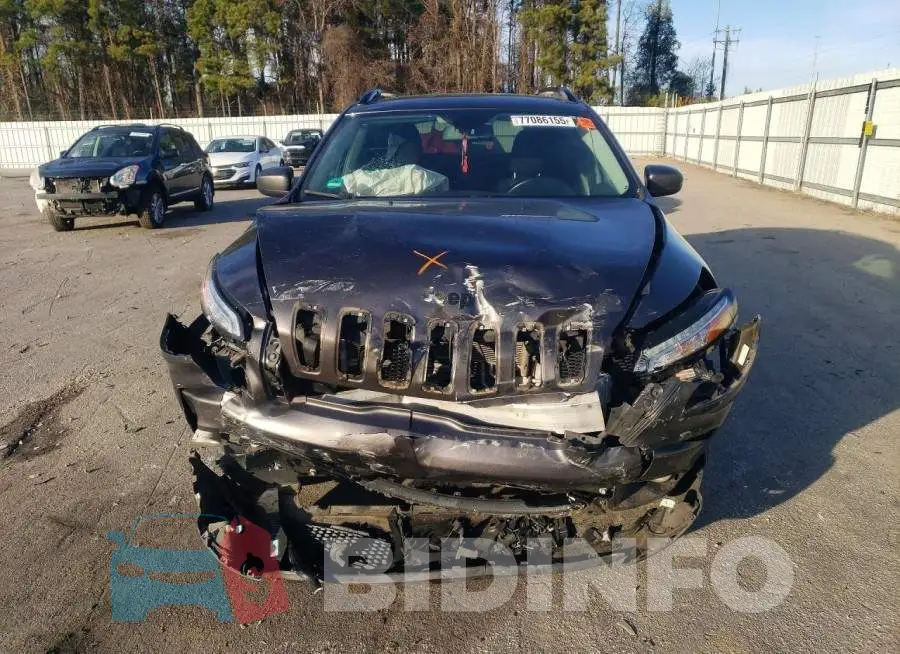 1C4PJMCXXJD526898 Photo# 5