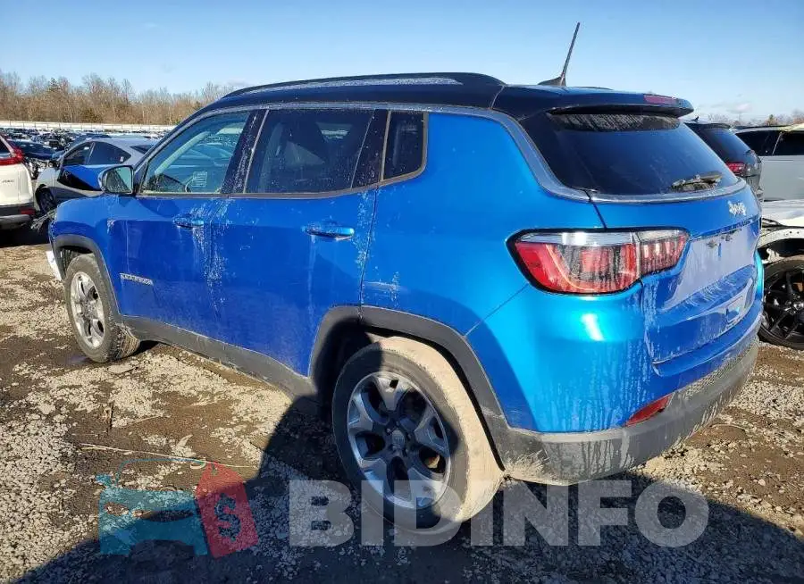 3C4NJCCB8LT125708 Photo# 2