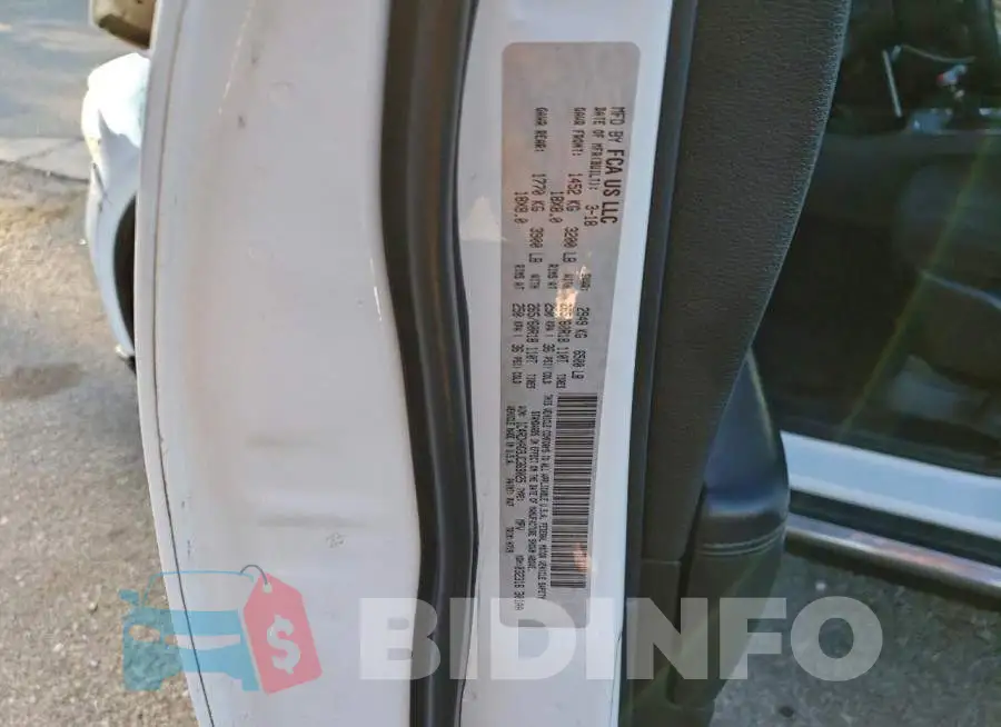 1C4RDHAG9JC369025 Photo# 13