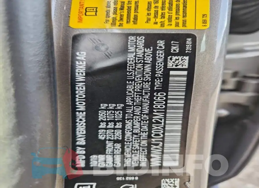 WMWXJ1C0XL2M18066 Photo# 12