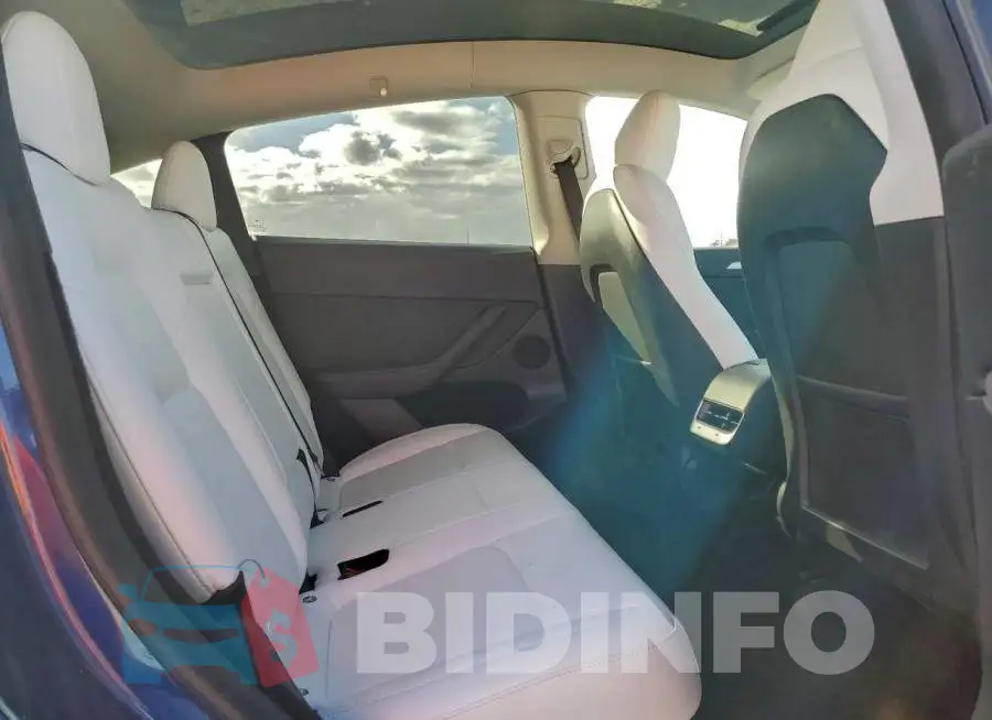 7SAYGDEE4PF689856 Photo# 10