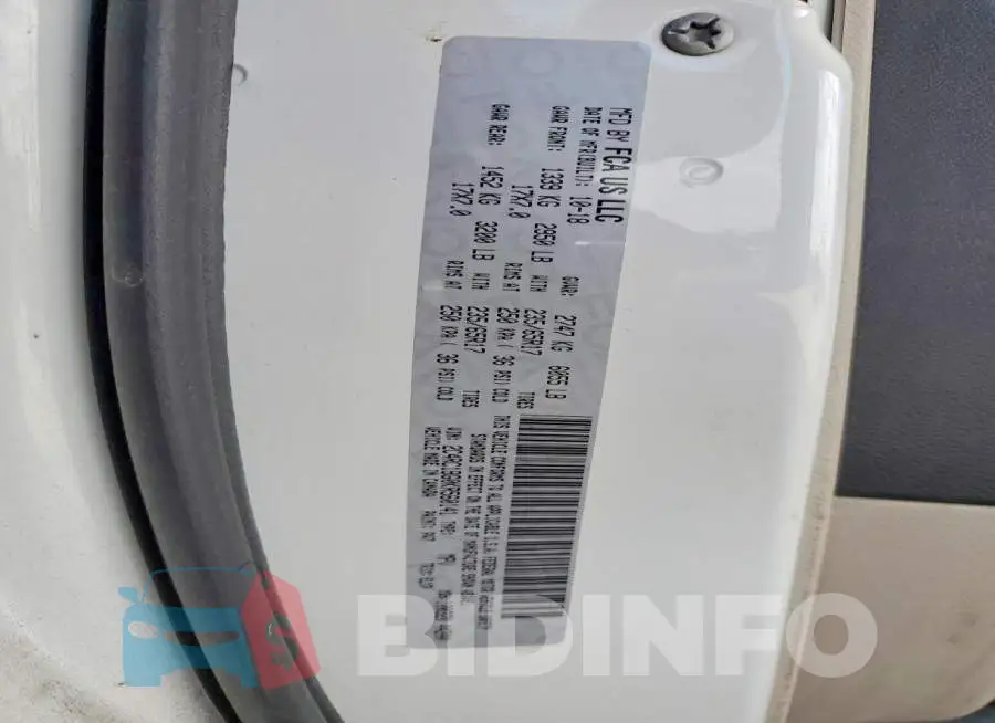 2C4RC1BG0KR560141 Photo# 13