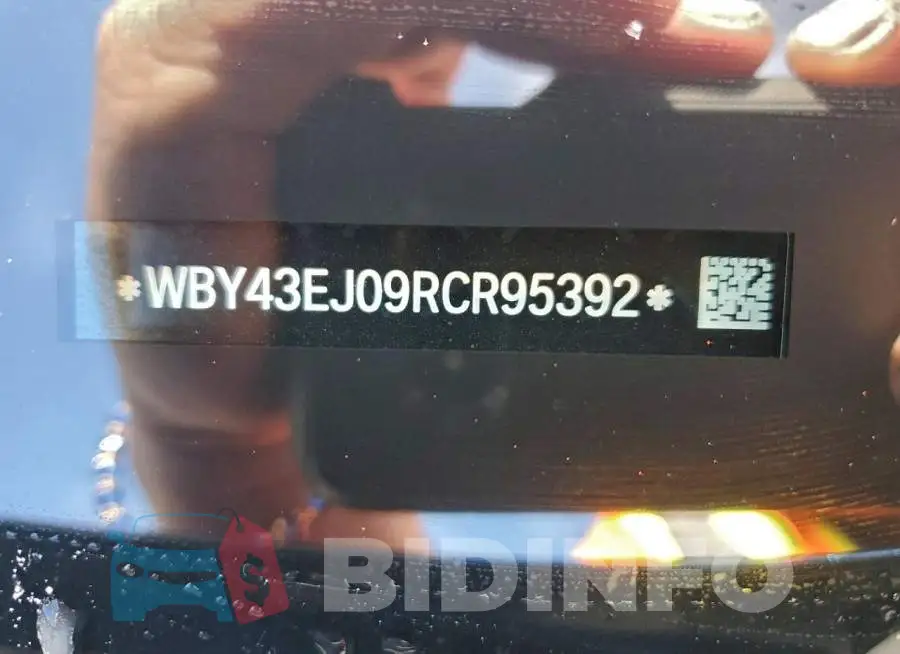WBY43EJ09RCR95392 Photo# 12