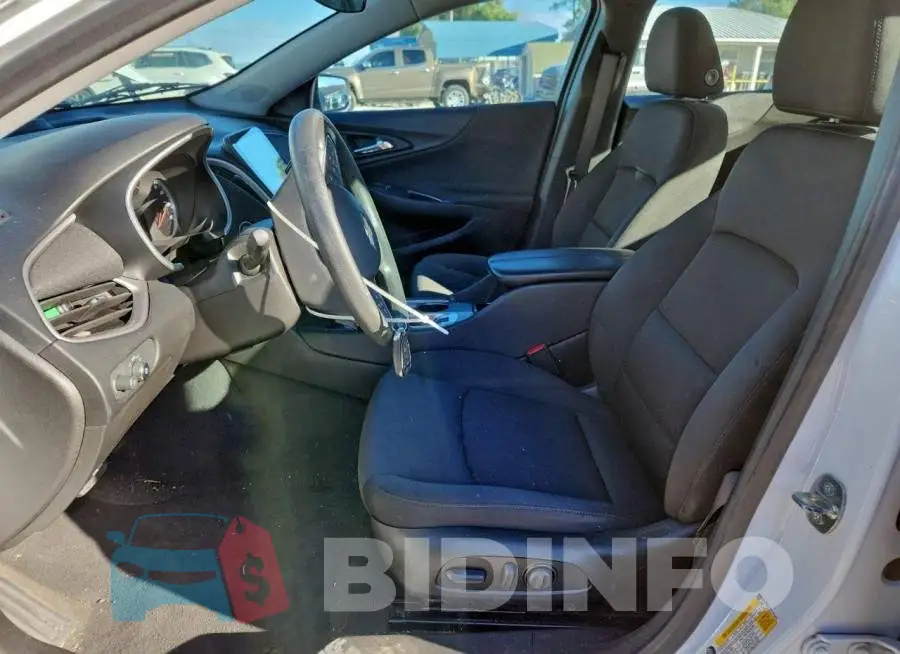 1G1ZD5ST0PF164204 Photo# 7