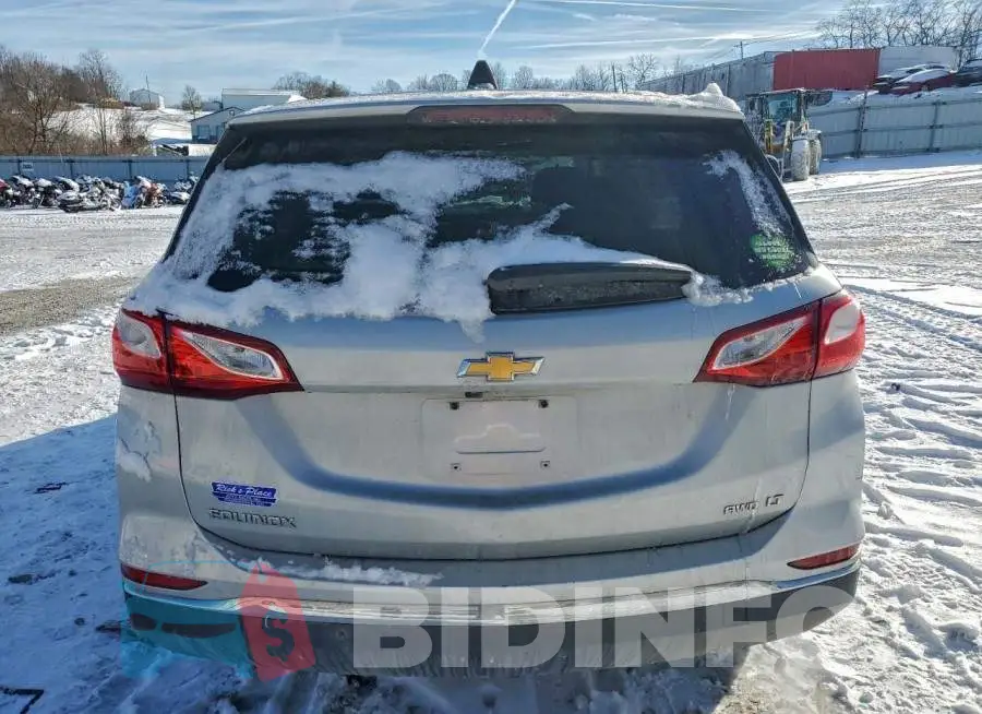 2GNAXTEV8L6134750 Photo# 6