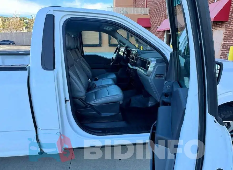 1FTMF1CP5PKG21800 Photo# 5