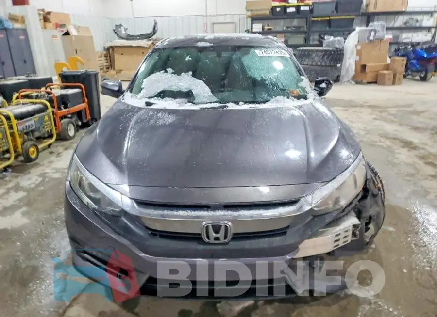 19XFC2F74HE008364 Photo# 5