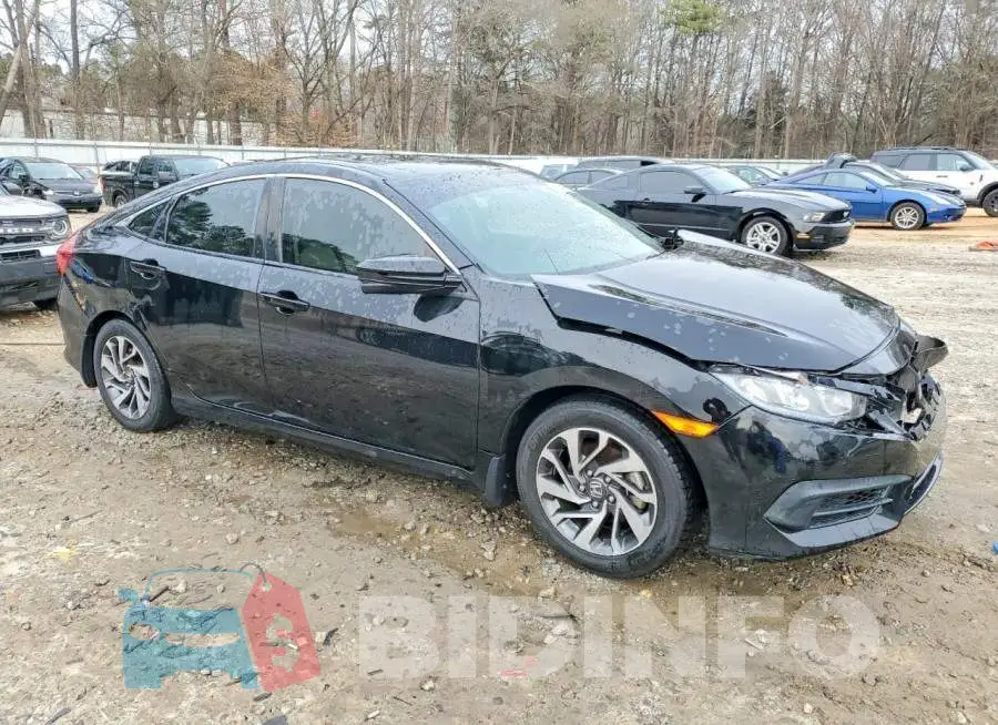 19XFC2F74HE037587 Photo# 4