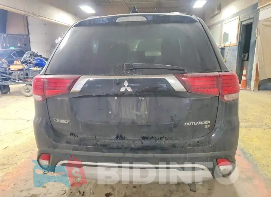 JA4AD3A33KZ045686 Photo# 6