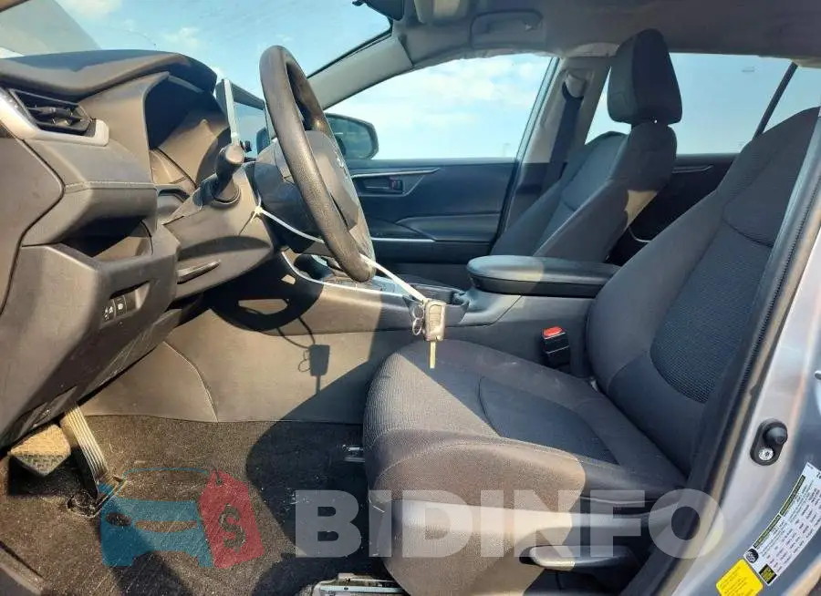2T3H1RFV8RC281630 Photo# 7