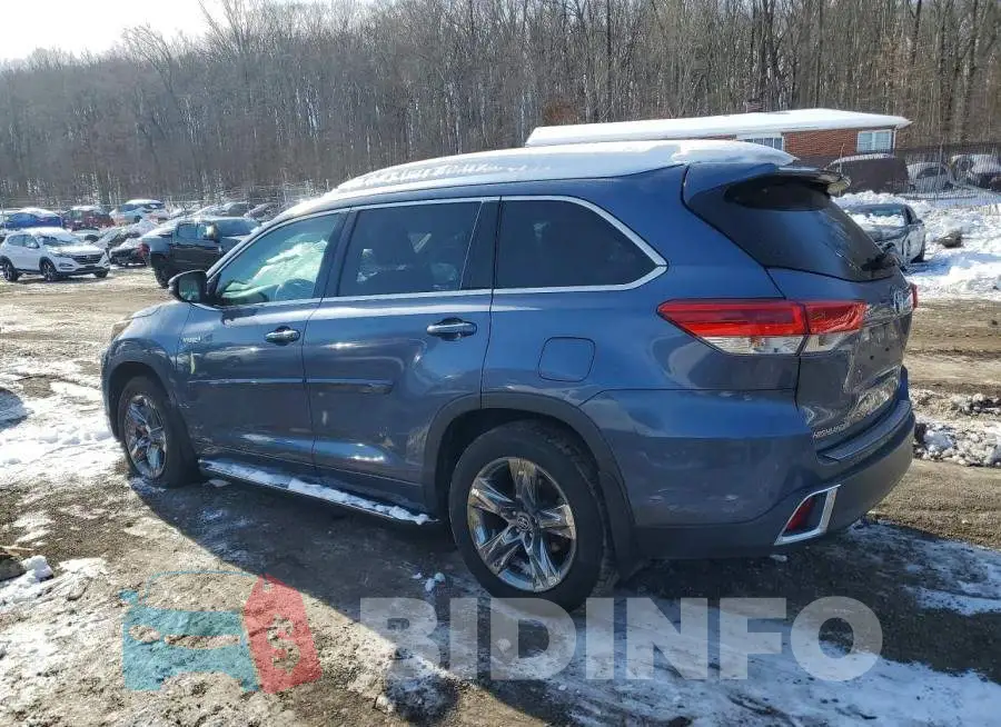 5TDDGRFHXJS037926 Photo# 2