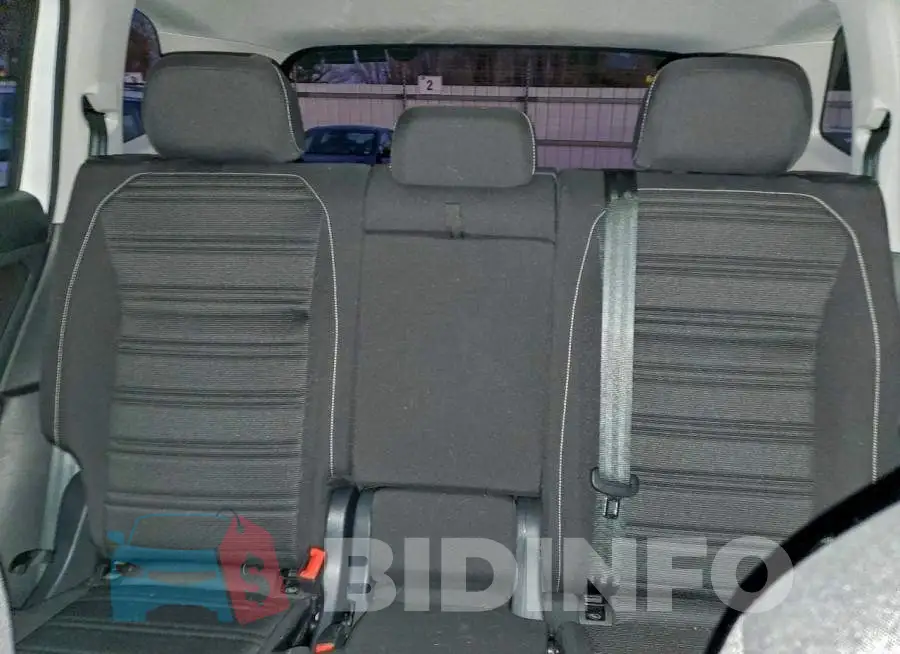 3VVRB7AX6RM207199 Photo# 10