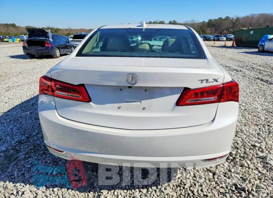 19UUB1F37LA001570 Photo# 6