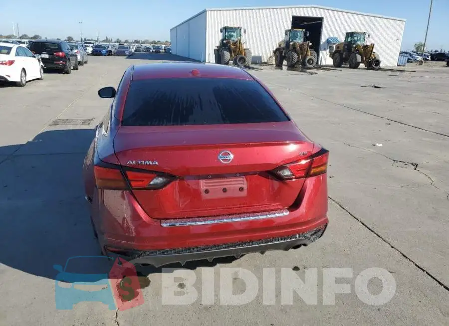 1N4BL4CV3LC174801 Photo# 6