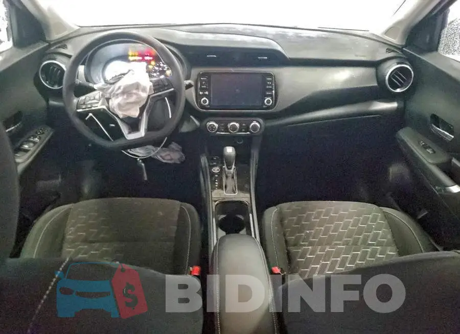3N1CP5CV9RL552046 Photo# 8