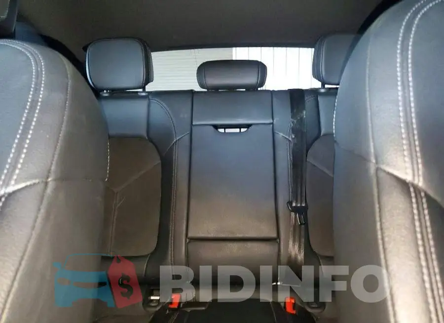 WP1AA2A58JLB14754 Photo# 10