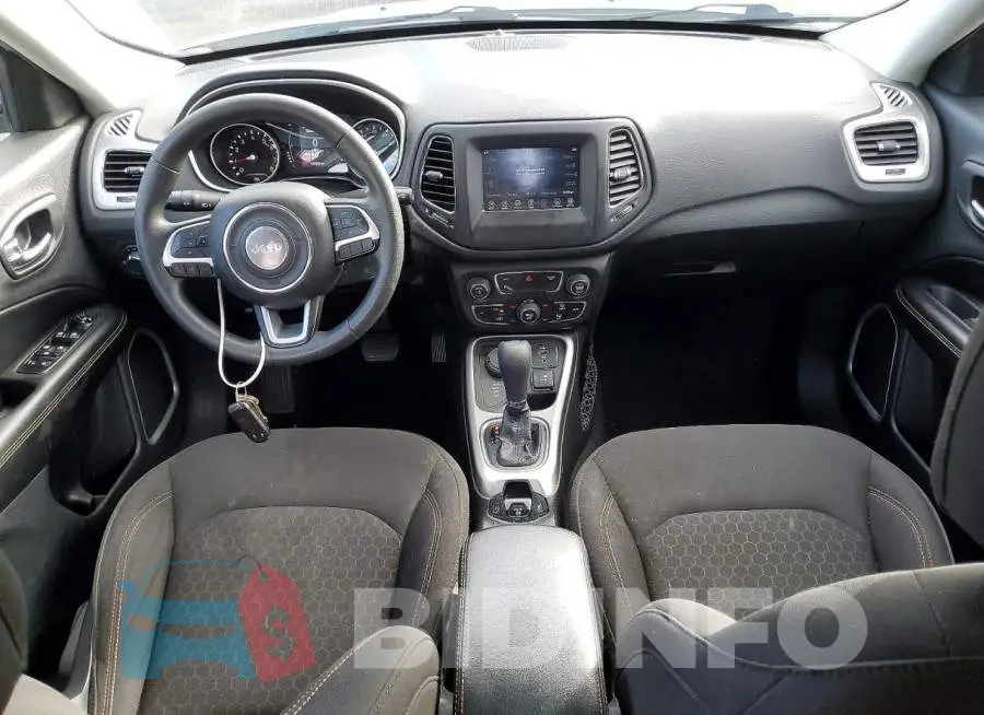 3C4NJDAB2LT256495 Photo# 8