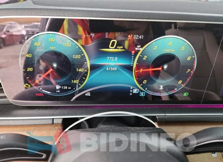 4JGFB4KB9MA523460 Photo# 9