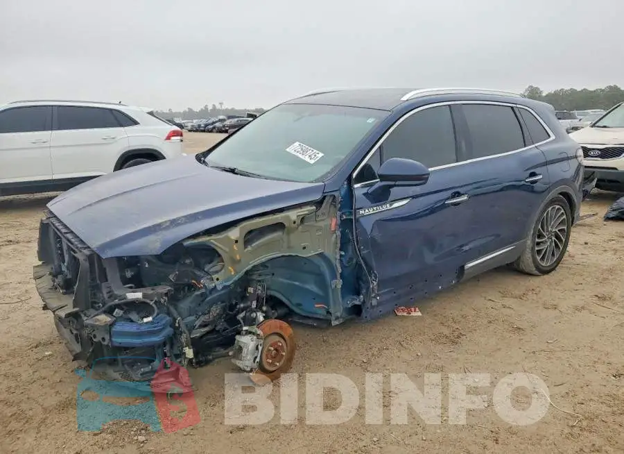 2LMPJ6L98KBL11332 Photo# 1