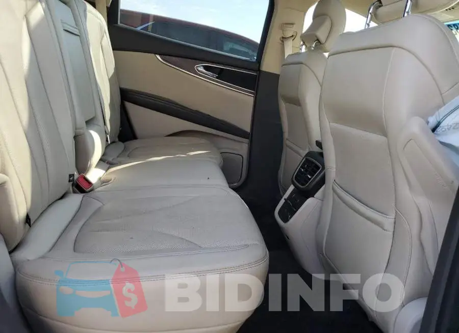 2LMPJ8LR9HBL13191 Photo# 11