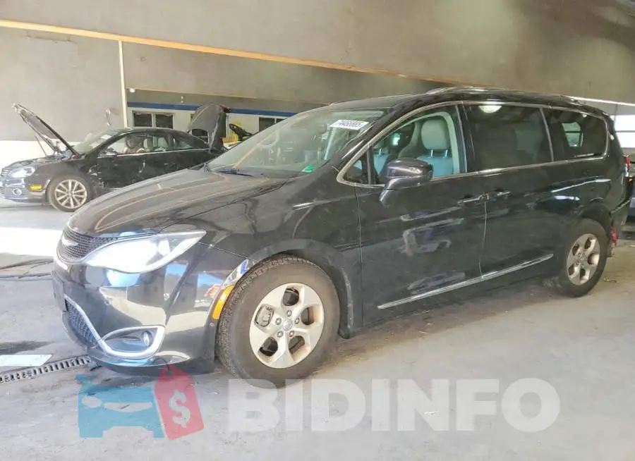 2C4RC1EG0HR564775 Photo# 1