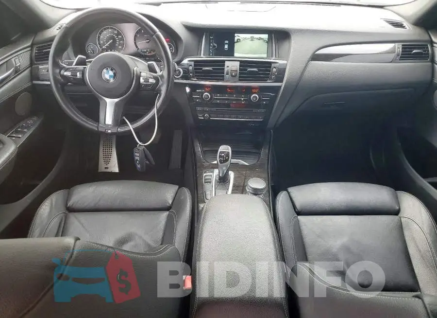 5UXXW7C5XJ0W63752 Photo# 8