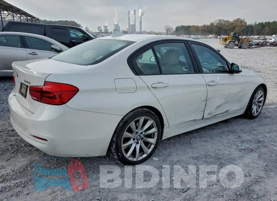 WBA8A9C51JAD27711 Photo# 3