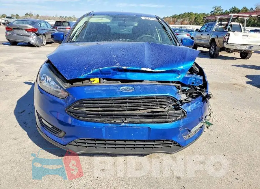 1FADP3F22JL265502 Photo# 5
